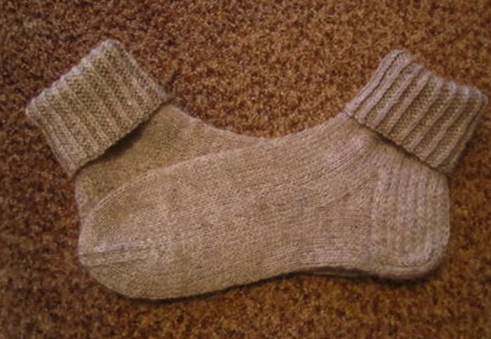 Вязанные носки шерсть