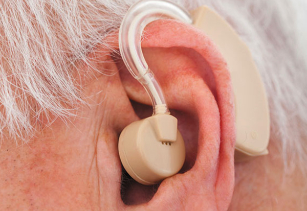 Использование слухового аппарата