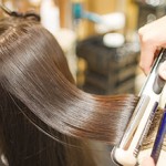 Сколько в среднем стоит кератиновое выпрямление волос?