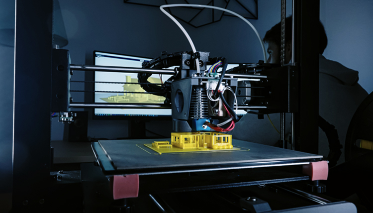 3D принтер в работе